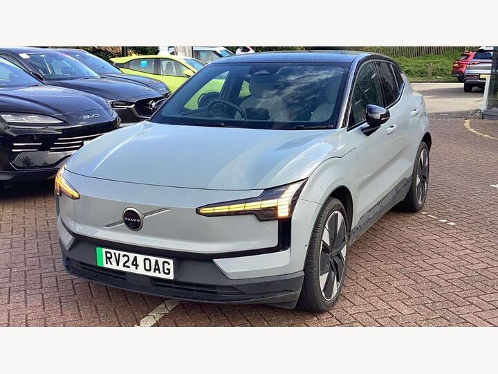 Volvo EX30 Twin Performance 69kWh Ultra Auto AWD 5dr
