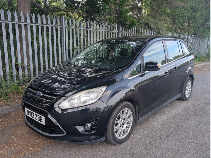Ford Grand C-Max 2.0 TDCi Titanium Powershift Euro 5 5dr Ford Grand C-Max 2.0 TDCi Titanium Powershift Euro 5 5dr