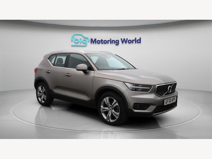 Volvo XC40 2.0 B4 MHEV Inscription Pro Auto Euro 6 (s/s) 5dr