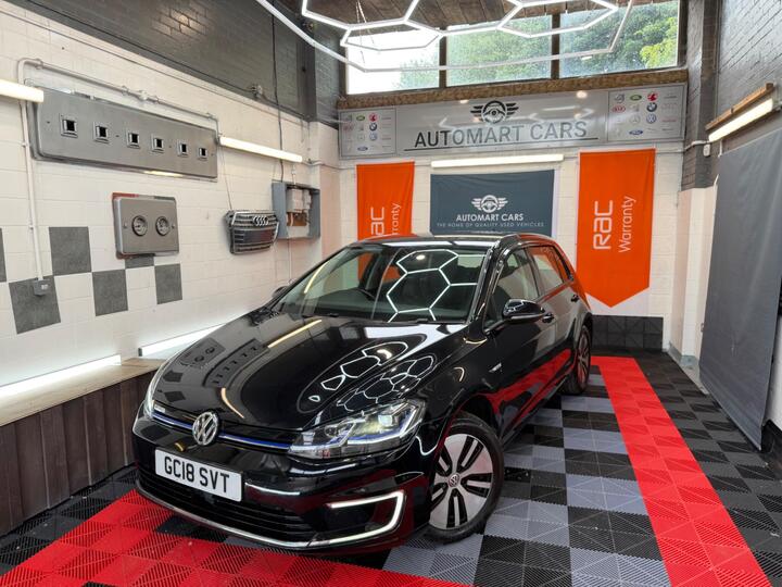 Volkswagen E-Golf 35.8kWh E-Golf Auto 5dr Volkswagen E-Golf 35.8kWh E-Golf Auto 5dr