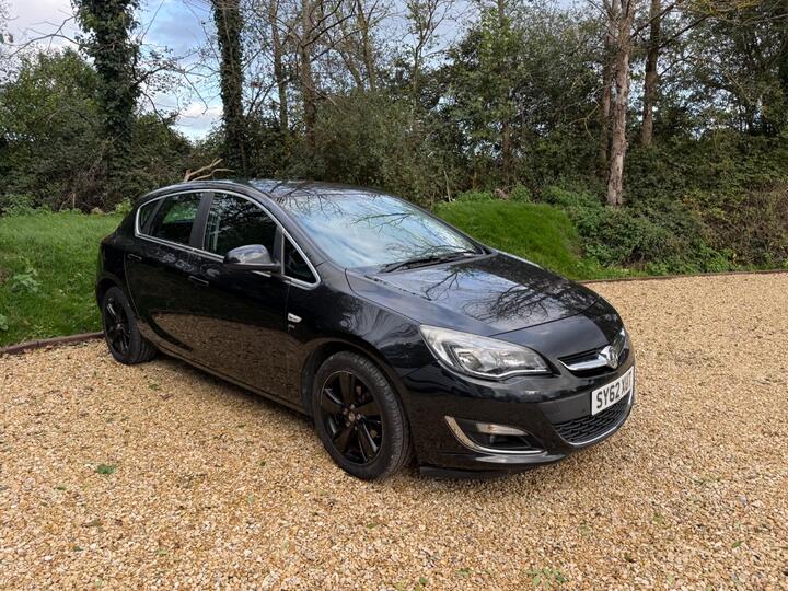 Vauxhall Astra 1.6 16v SRi Auto Euro 5 5dr