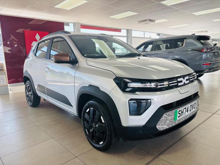 Dacia Spring 65 26.8kWh EXTREME Auto 5dr