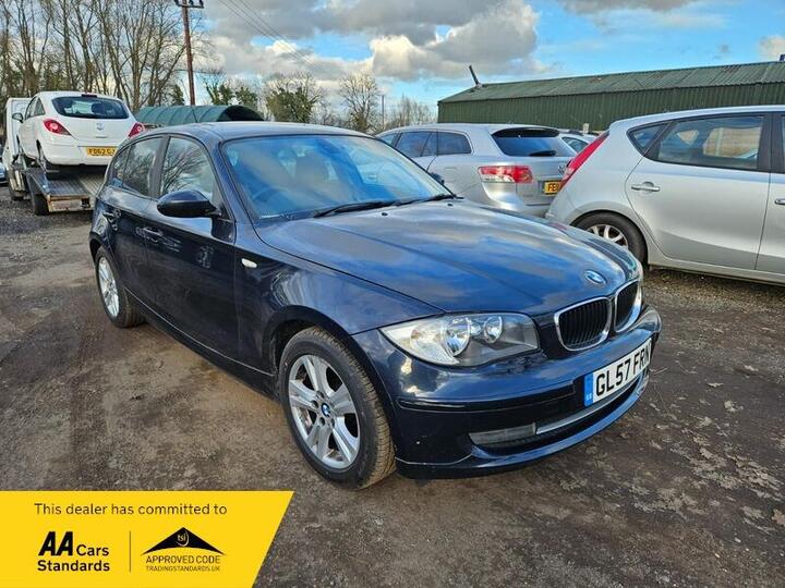 BMW 1 SERIES 2.0 120d SE Steptronic Euro 4 5dr