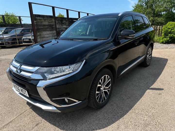Mitsubishi OUTLANDER 2.2 DI-D 3 4WD Euro 6 (s/s) 5dr