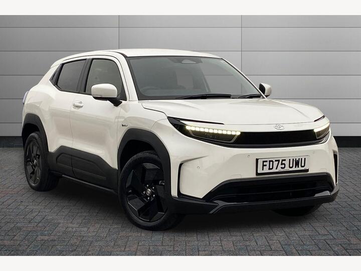 Toyota Urban Cruiser 61kWh Design Auto 5dr