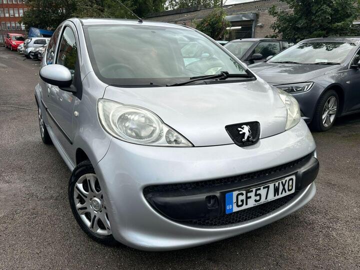 Peugeot 107 1.0 12V Urban 2 Tronic Euro 4 5dr
