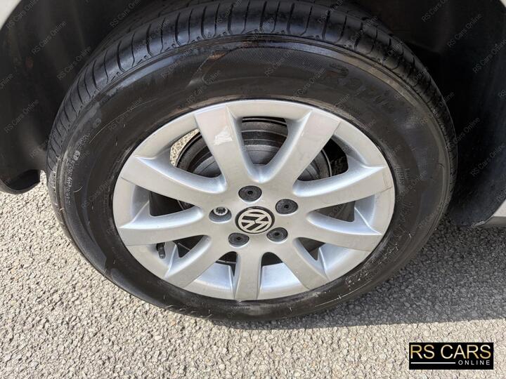 Volkswagen Golf 2.0 TDI BlueMotion Tech SE Cabriolet Euro 5 (s/s) 2dr