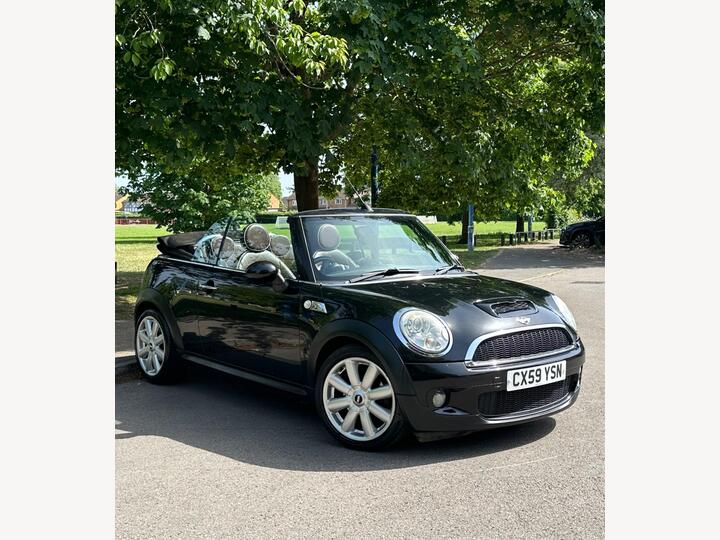 MINI Convertible 1.6 Cooper S Euro 4 2dr