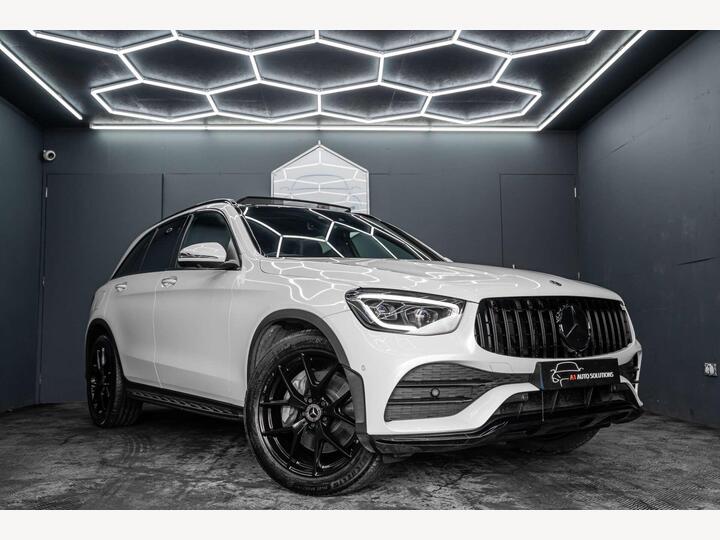 Mercedes-Benz GLC 2.0 GLC300d AMG Line (Premium Plus) G-Tronic+ 4MATIC Euro 6 (s/s) 5dr Mercedes-Benz GLC 2.0 GLC300d AMG Line (Premium Plus) G-Tronic+ 4MATIC Euro 6 (s/s) 5dr