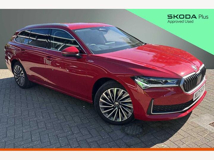 Skoda Superb 2.0 TDI Laurin & Klement DSG 4WD Euro 6 (s/s) 5dr Skoda Superb 2.0 TDI Laurin & Klement DSG 4WD Euro 6 (s/s) 5dr