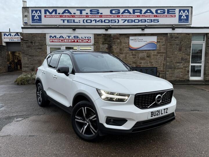 Volvo XC40 1.5 T3 R-Design Euro 6 (s/s) 5dr