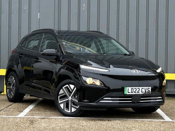 Hyundai KONA 39kWh SE Connect Auto 5dr (10.5kW Charger)
