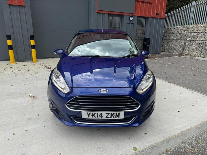 Ford Fiesta 1.6 TDCi Titanium X Euro 5 5dr