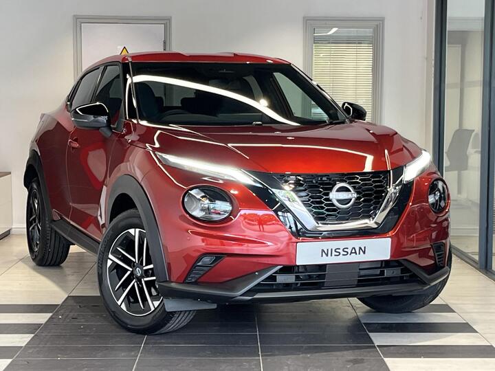 Nissan Juke 1.0 DIG-T N-Connecta DCT Auto Euro 6 (s/s) 5dr
