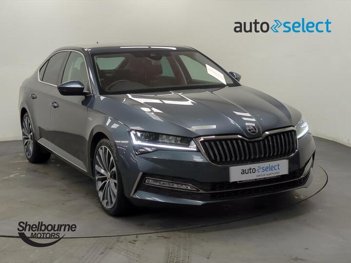 Skoda Superb 2.0 TSI Laurin & Klement Hatchback 5dr Petr 2.0 TSI Laurin & Klement DSG Euro 6 (s/s) 5dr