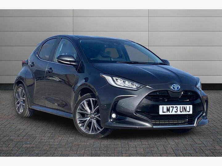 Toyota Yaris 1.5 VVT-h Excel E-CVT Euro 6 (s/s) 5dr Toyota Yaris 1.5 VVT-h Excel E-CVT Euro 6 (s/s) 5dr