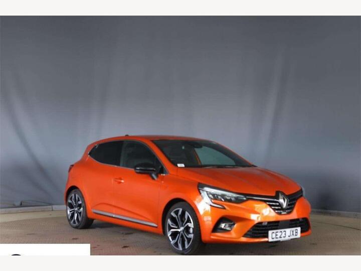 Renault Clio 1.6 E-TECH Techno Auto Euro 6 (s/s) 5dr