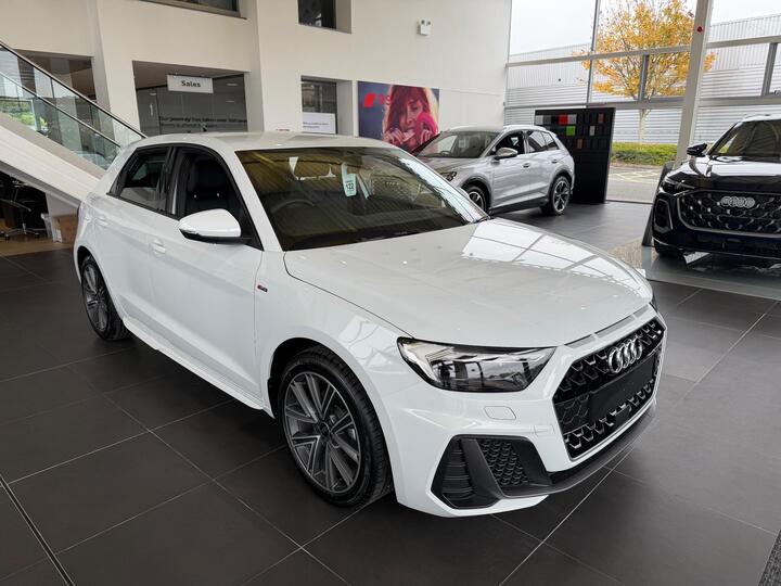 Audi A1 1.0 TFSI 30 S Line Sportback S Tronic Euro 6 (s/s) 5dr