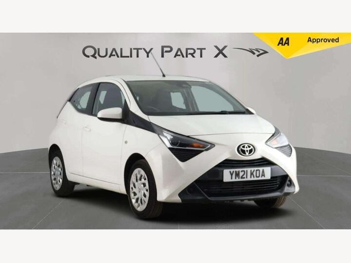 Toyota AYGO 1.0 VVT-i X-play Euro 6 (s/s) 5dr