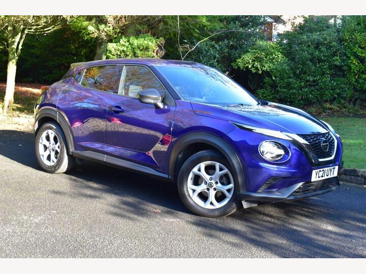 Nissan JUKE 1.0 DIG-T N-Connecta DCT Auto Euro 6 (s/s) 5dr Nissan JUKE 1.0 DIG-T N-Connecta DCT Auto Euro 6 (s/s) 5dr