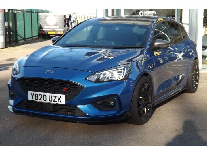 Ford Focus 1.0T EcoBoost ST-Line X Auto Euro 6 (s/s) 5dr