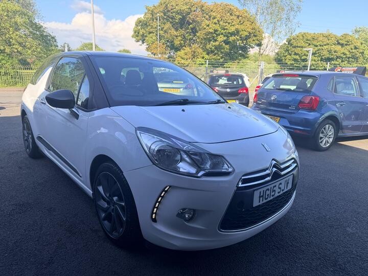 DS AUTOMOBILES DS 3 1.2 PureTech DStyle Nav Euro 6 (s/s) 3dr