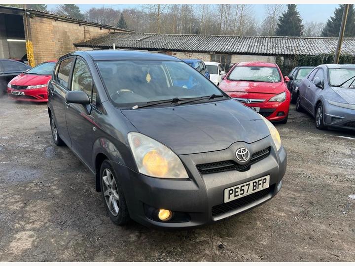 Toyota Corolla Verso 2.2 D-4D SR 5dr