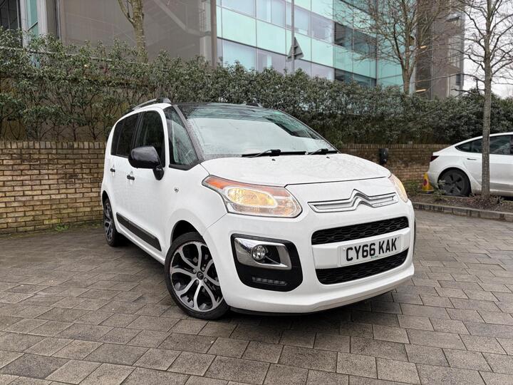 Citroen C3 Picasso 1.2 PureTech Platinum Euro 6 5dr Citroen C3 Picasso 1.2 PureTech Platinum Euro 6 5dr