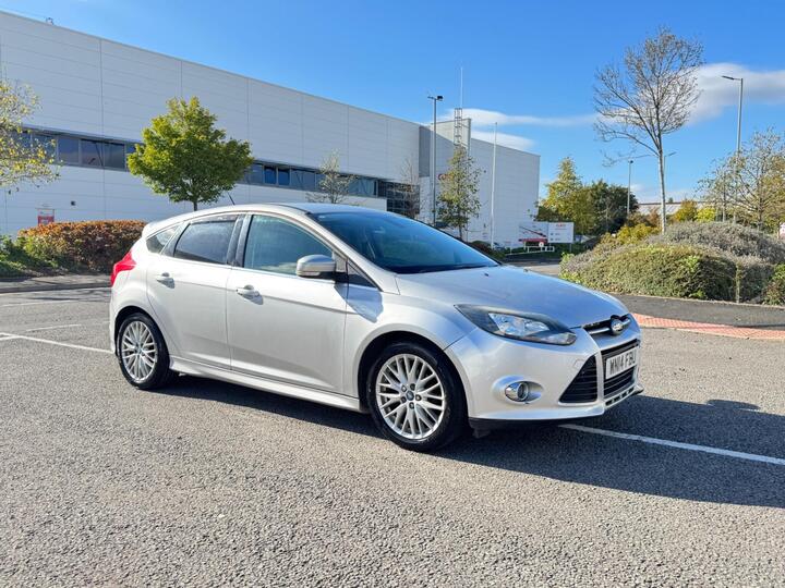 Ford Focus 1.6 Zetec S Powershift Euro 5 5dr
