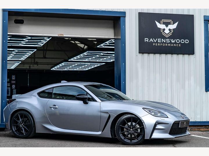 Toyota GR86 2.4 Boxer D-4S Euro 6 2dr