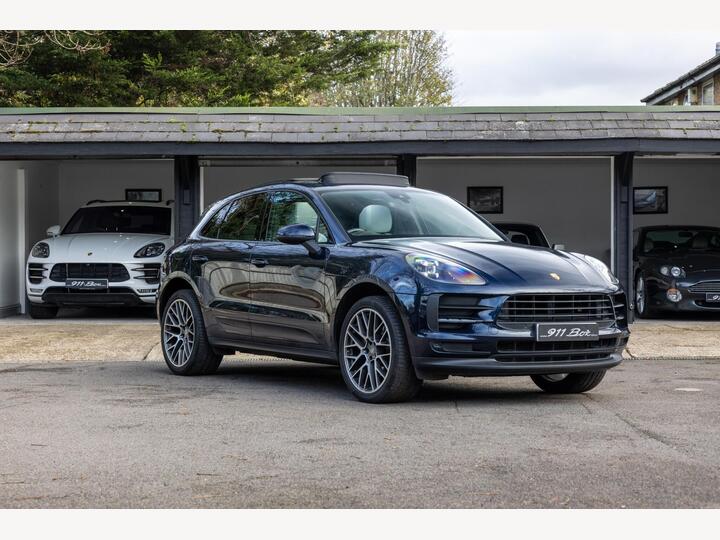 Porsche Macan 2.0T PDK 4WD Euro 6 (s/s) 5dr Porsche Macan 2.0T PDK 4WD Euro 6 (s/s) 5dr