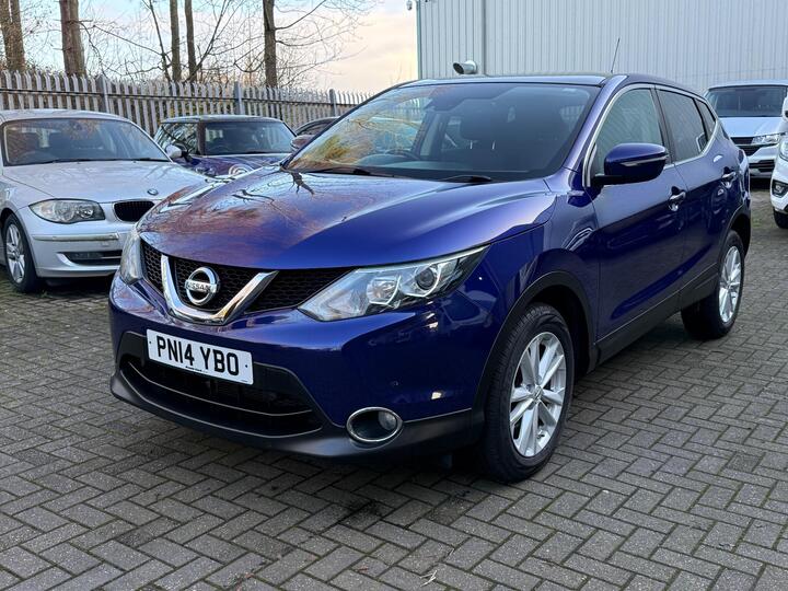 Nissan Qashqai 1.2 DIG-T Acenta Premium 2WD Euro 5 (s/s) 5dr