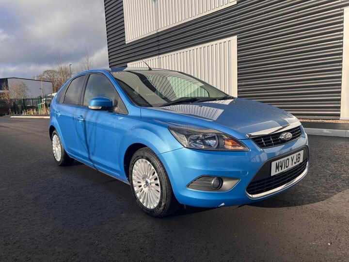 Ford Focus 1.6 Titanium 5dr