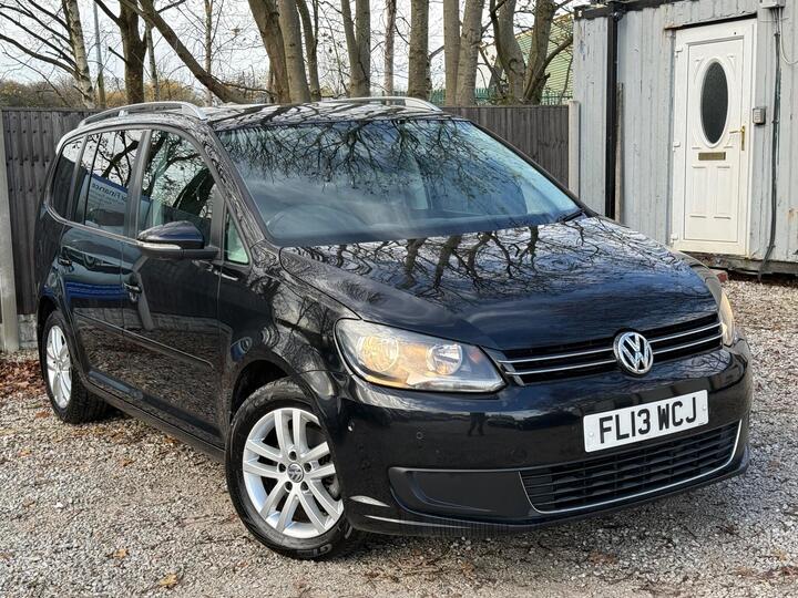 Volkswagen Touran 1.6 TDI SE Euro 5 5dr Volkswagen Touran 1.6 TDI SE Euro 5 5dr