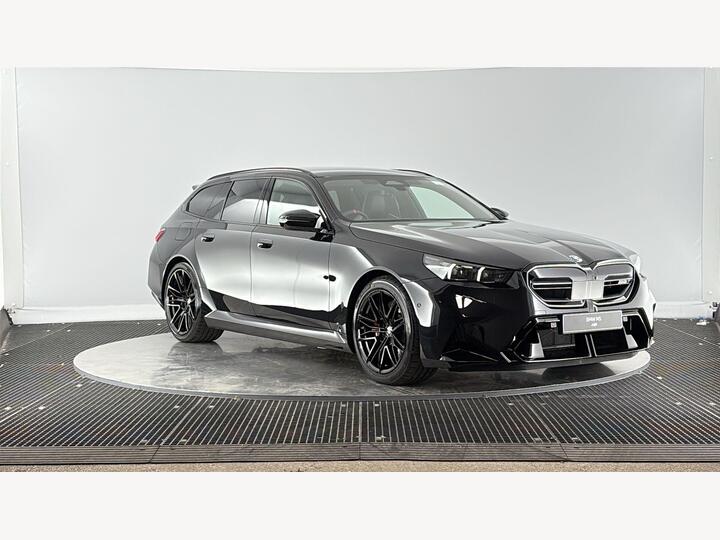 BMW M5 4.4 22.1kWh Touring Steptronic XDrive Euro 6 (s/s) 5dr