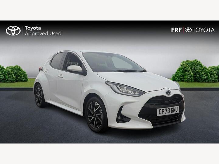 Toyota Yaris 1.5 VVT-h Design E-CVT Euro 6 (s/s) 5dr