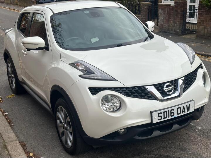 Nissan Juke 1.6 Tekna XTRON Euro 6 5dr Nissan Juke 1.6 Tekna XTRON Euro 6 5dr