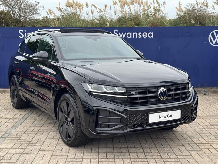 Volkswagen Touareg 3.0 TDI V6 Black Edition Tiptronic 4Motion Euro 6 (s/s) 5dr