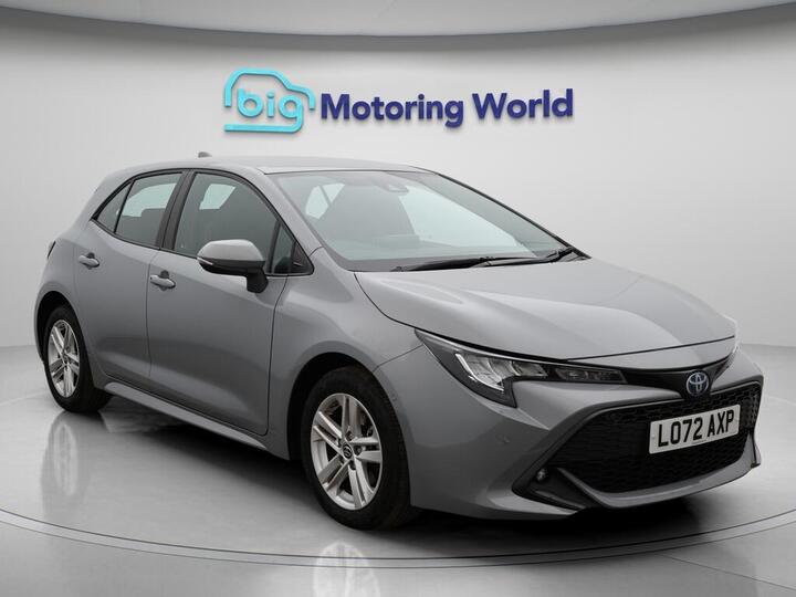 Toyota Corolla 1.8 VVT-h Icon Tech CVT Euro 6 (s/s) 5dr