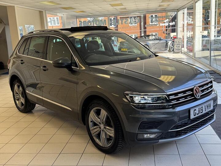 Volkswagen Tiguan 2.0 TSI SEL DSG 4Motion Euro 6 (s/s) 5dr
