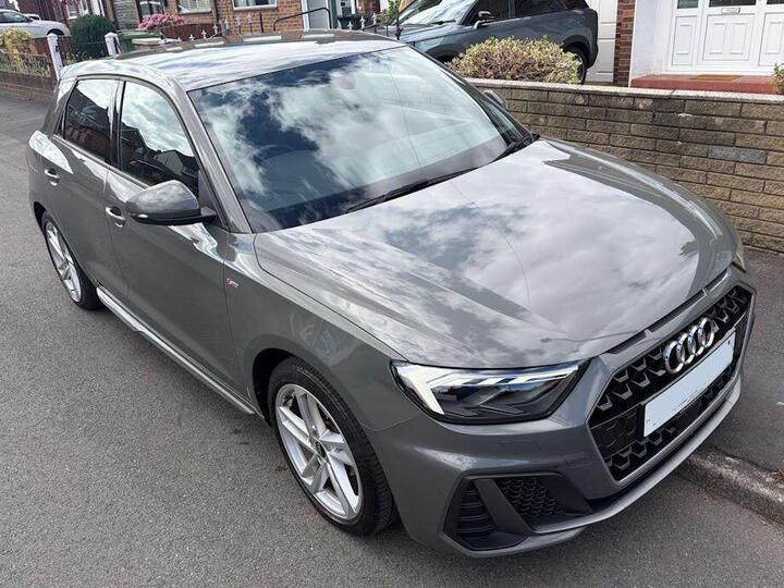 Audi A1 1.0 TFSI 25 S Line Sportback S Tronic Euro 6 (s/s) 5dr