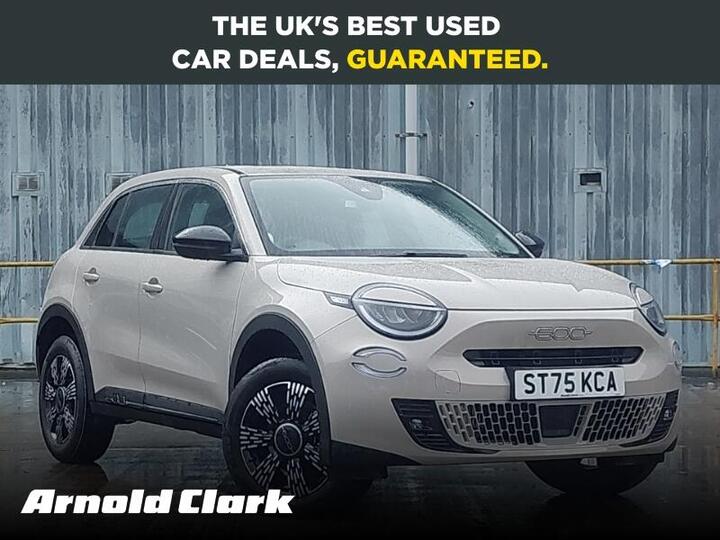 Fiat 600 1.2 MHEV E-DCT Euro 6 (s/s) 5dr