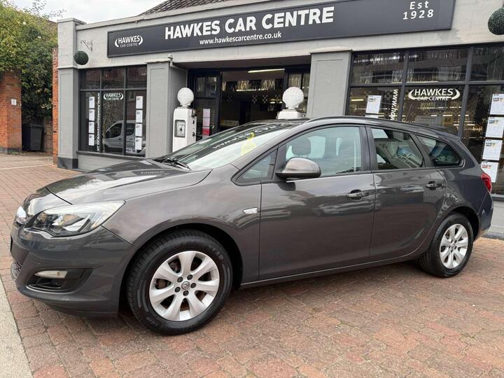 Vauxhall Astra 1.6i Design Sports Tourer Euro 6 5dr