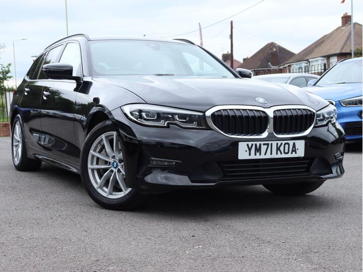 BMW 3 Series 2.0 330e 12kWh SE Pro Touring Auto Euro 6 (s/s) 5dr