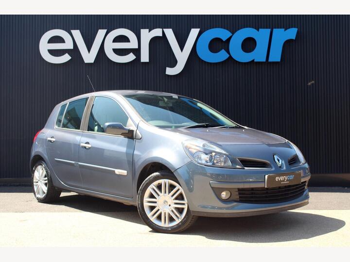 Renault Clio 2.0 VVT Initiale 5dr