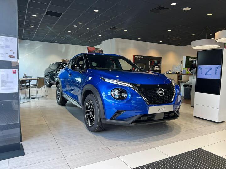Nissan Juke 1.6 N-Connecta Auto Euro 6 5dr