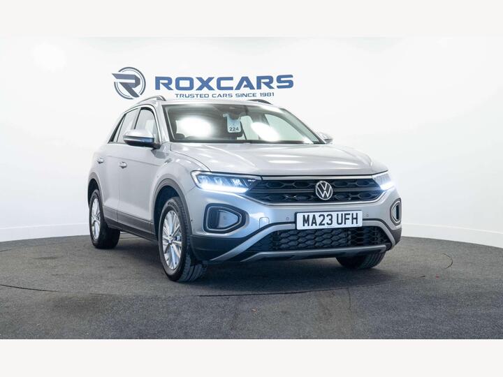 Volkswagen T-ROC 1.0 TSI Life Euro 6 (s/s) 5dr Volkswagen T-ROC 1.0 TSI Life Euro 6 (s/s) 5dr