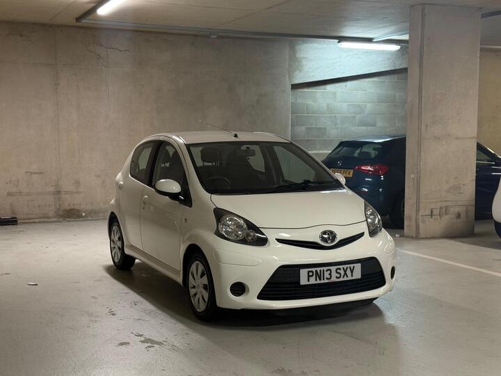 Toyota AYGO 1.0 VVT-i Ice MultiMode Euro 5 5dr