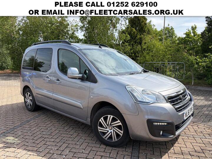 Peugeot PARTNER TEPEE 1.6 BlueHDi Allure ETG Euro 6 (s/s) 5dr Peugeot PARTNER TEPEE 1.6 BlueHDi Allure ETG Euro 6 (s/s) 5dr
