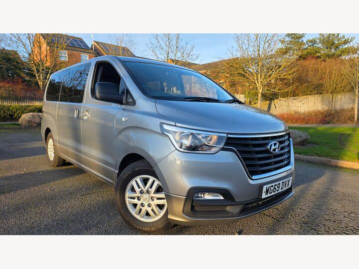 Hyundai I800 2.5 CRDi SE Euro 6 5dr